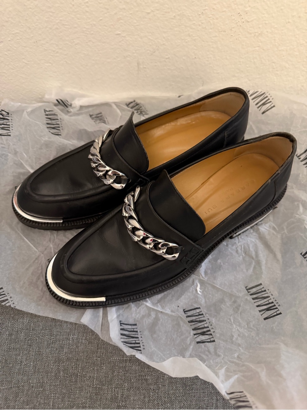 Barbara Bui Black leather loafers with silver chain detail